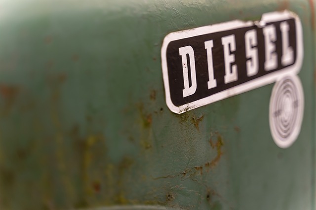 diesel nápis
